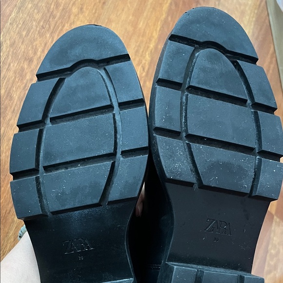 Zara Black Faux Leather Boots with Knit Calf - Picture 15 of 16